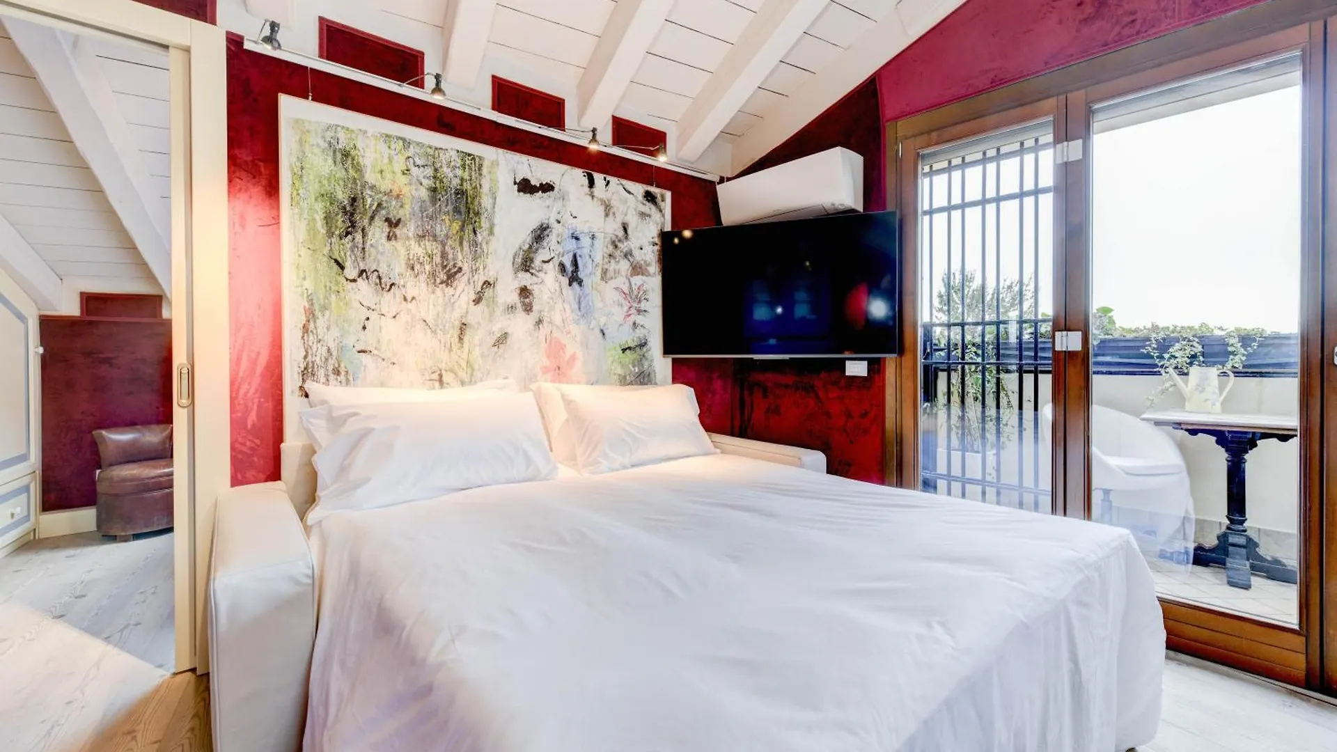 Castello Luxury Apartments - Rosa 데센자노델가르다